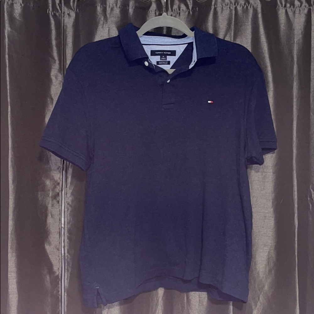 Men’s Tommy Hilfiger Collard Shirt Size medium